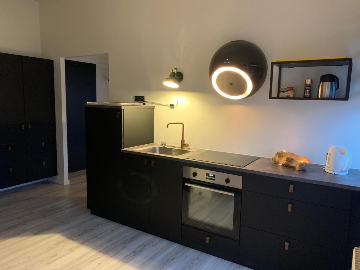 Broncks Apartment 1 - Modern 2-Bedroom In The Heart Of Tórshavn Exterior foto