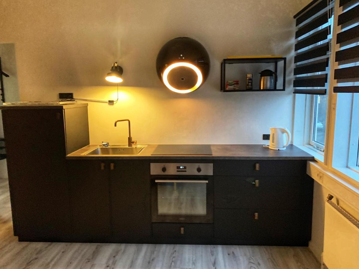 Broncks Apartment 1 - Modern 2-Bedroom In The Heart Of Tórshavn Exterior foto